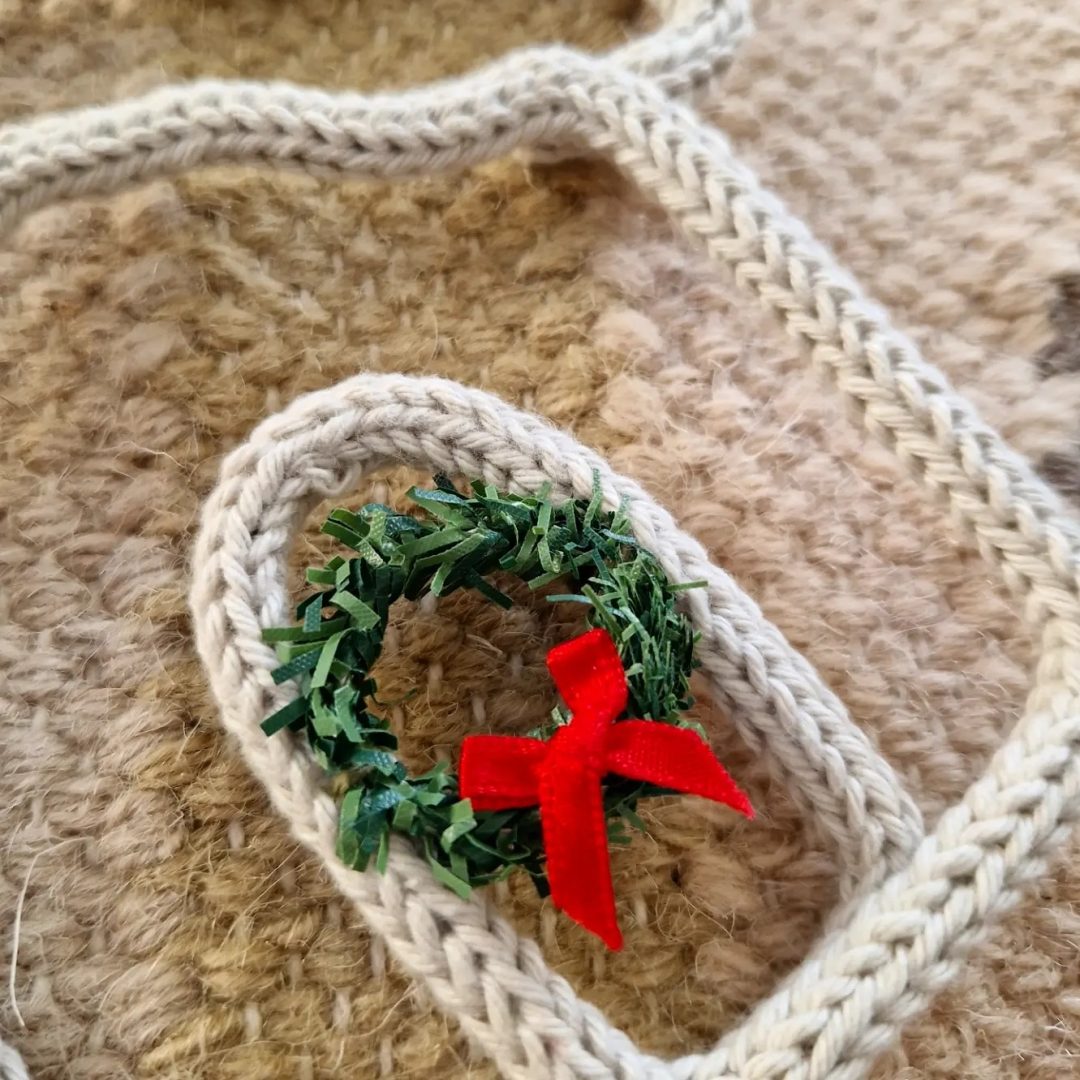 Christmas Cottage - Image 2