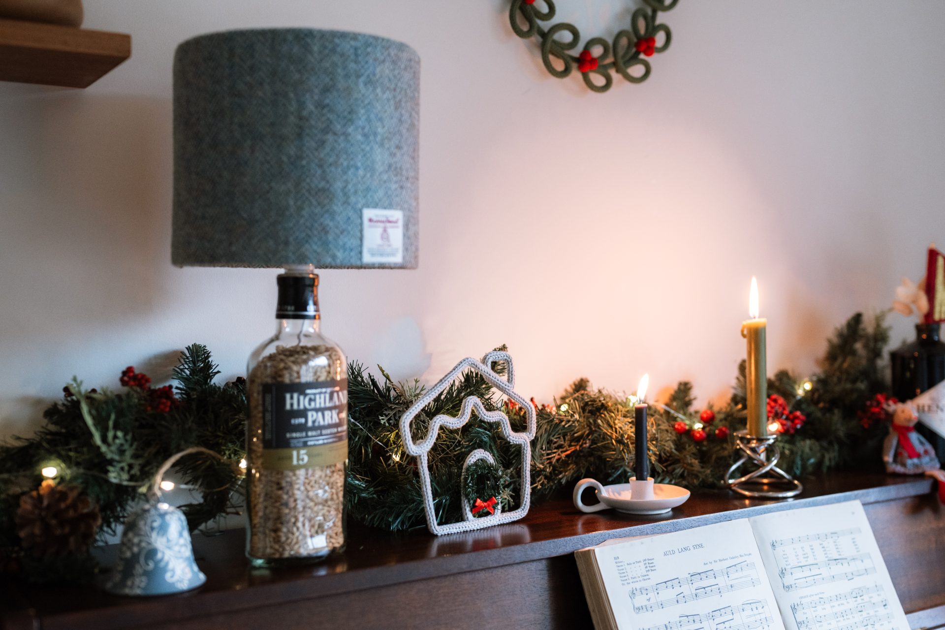 Christmas Cottage - Image 5